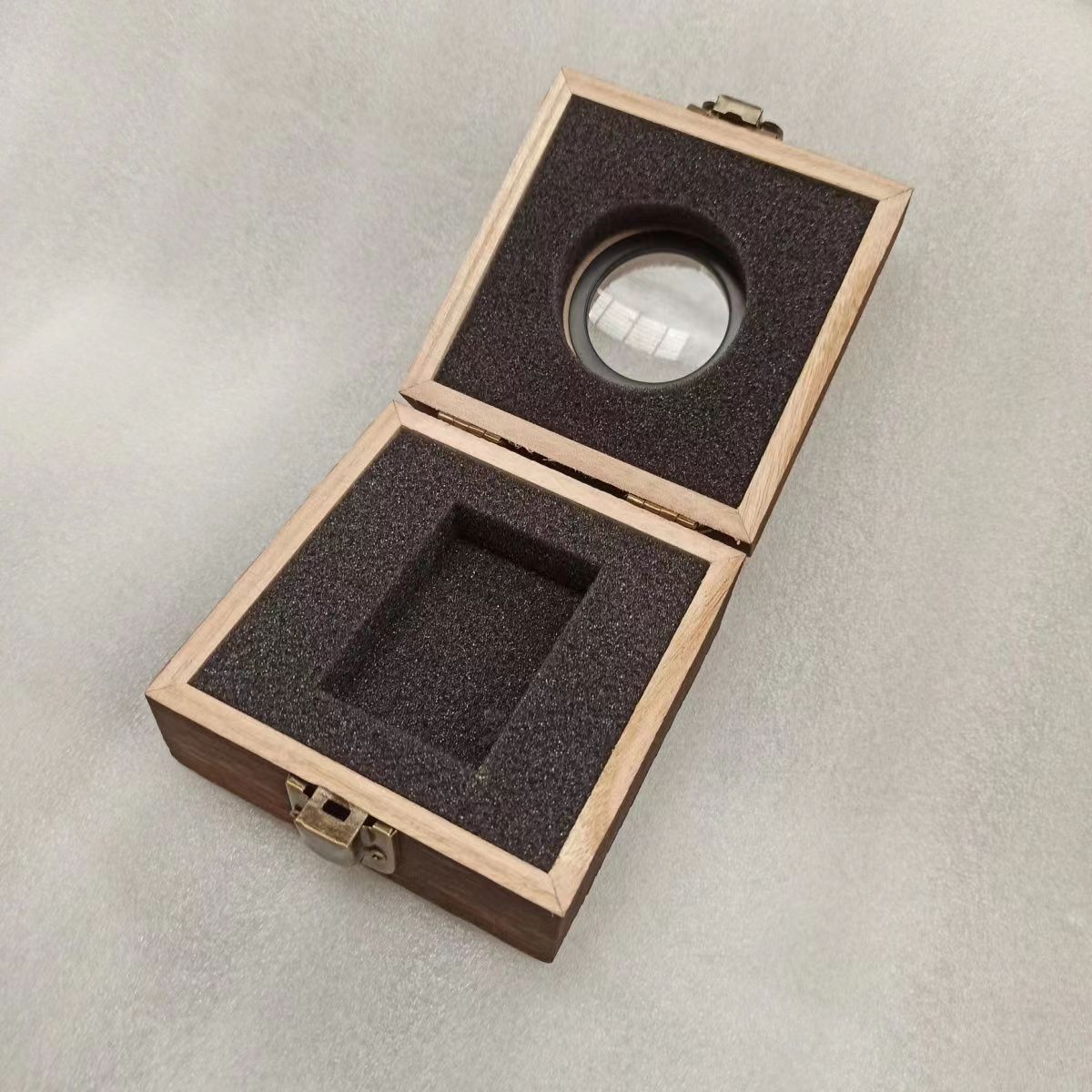 Caja de exhibición de encended - Smoker Box Wood Chip reseña y precio